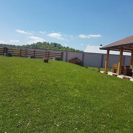 Guest house Pansion I Restoran ,, Pogled