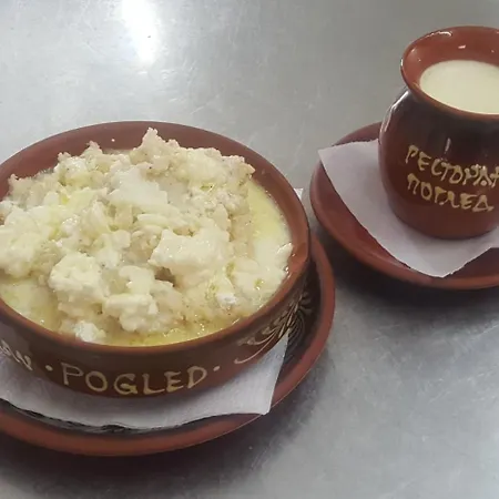 Pansion I Restoran ,, Pogled 3* Han Pijesak