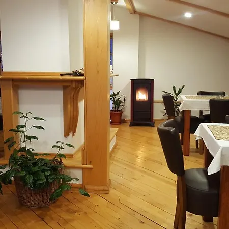 Pansion I Restoran ,, Pogled