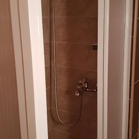 Pansion I Restoran ,, Pogled