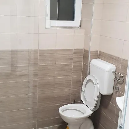 Pansion I Restoran ,, Pogled